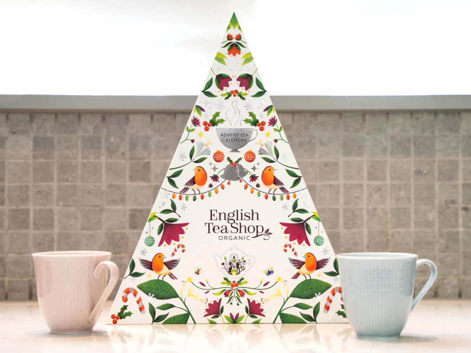 English Tea Shop Triangle Tejulekalender