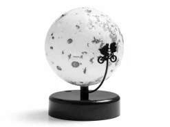 E.T. Lampe