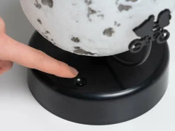 E.T. Lampe