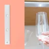 Genopladelig LED-lampe med bevægelsessensor