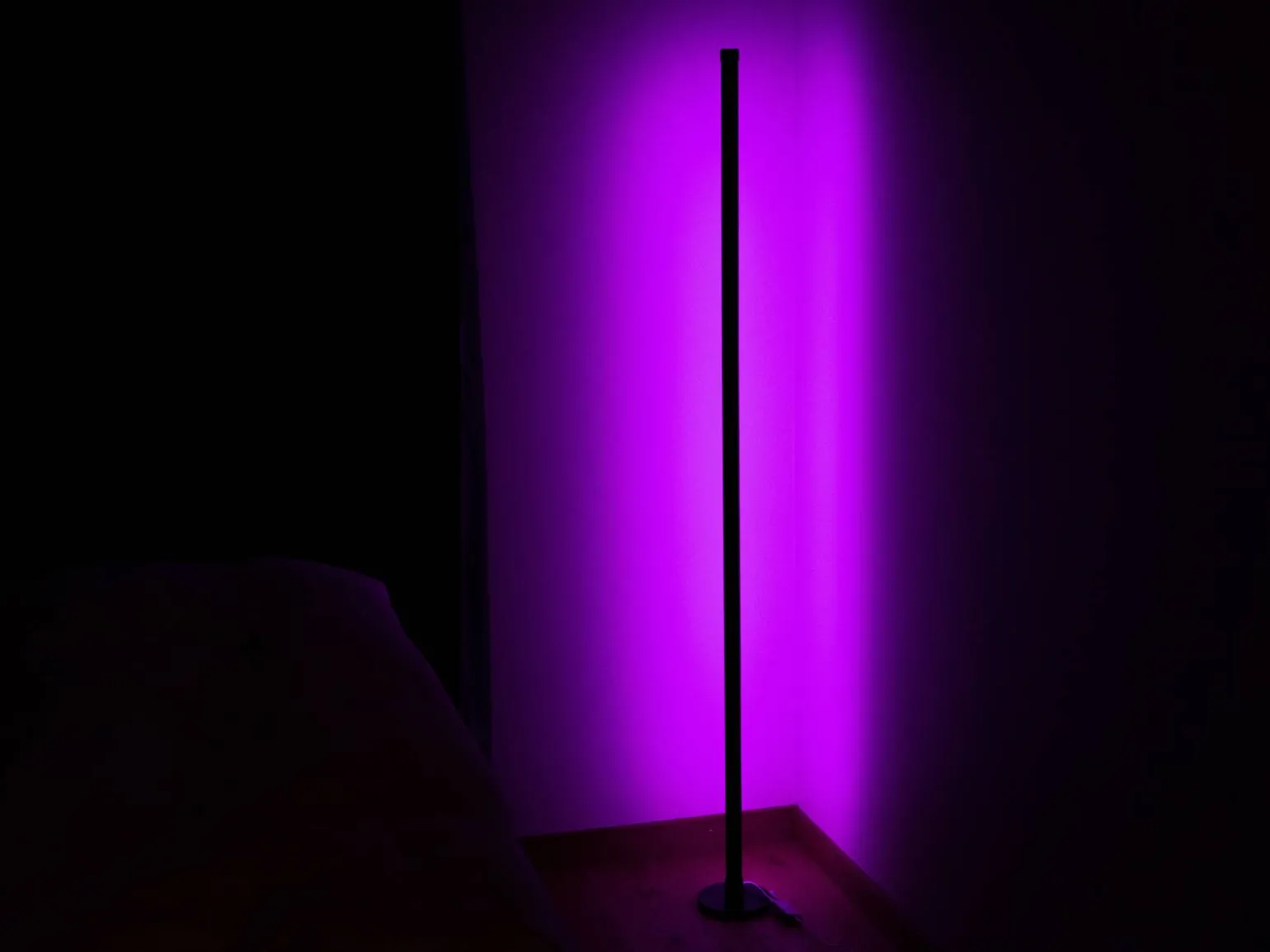 LED-hjørnelampe - Vooni