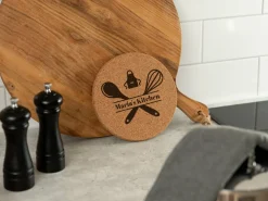 Personligt Korkbordsunderlag med Navn - Grill