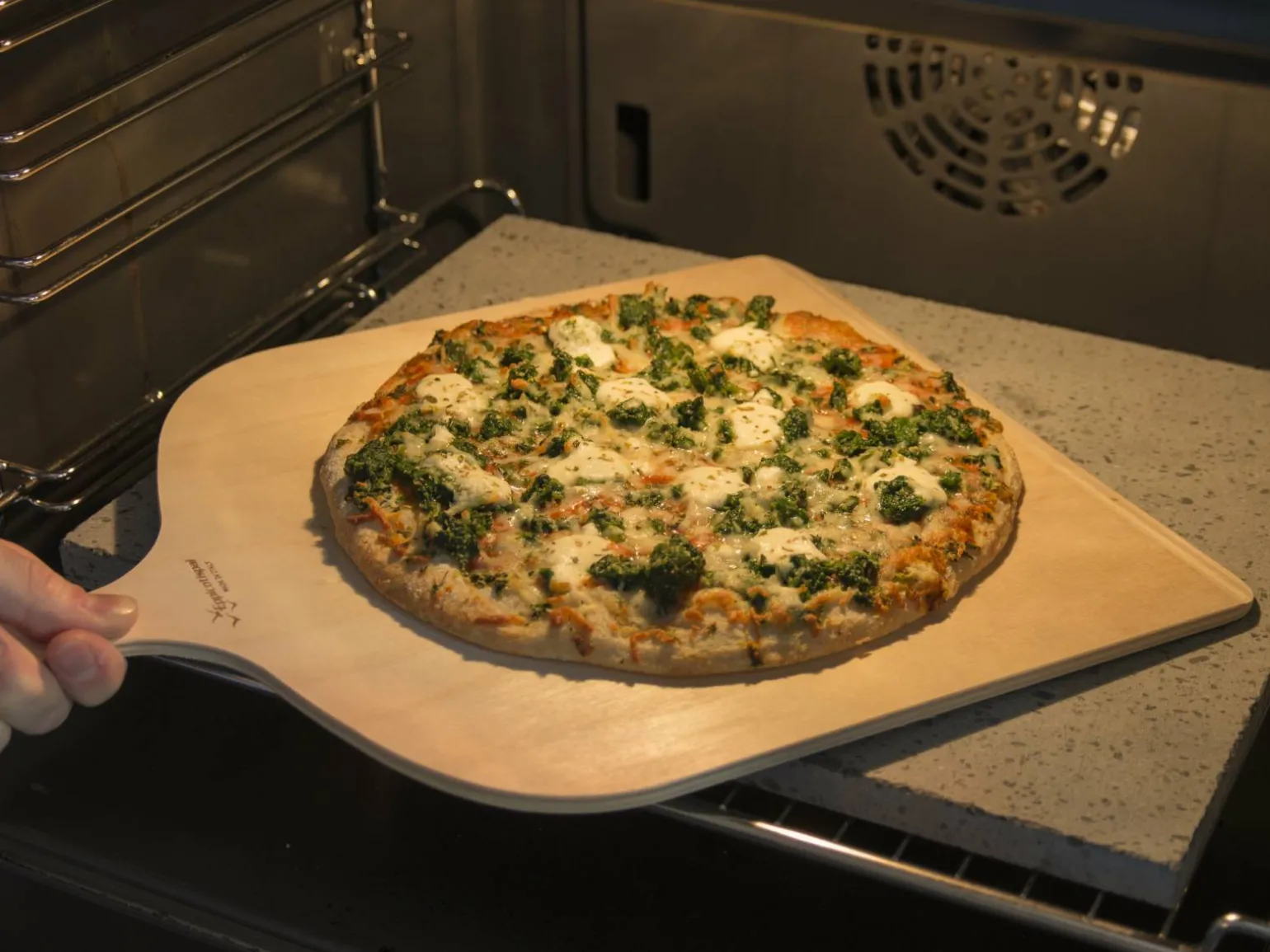Pizzasten Af Lava Fra Etna