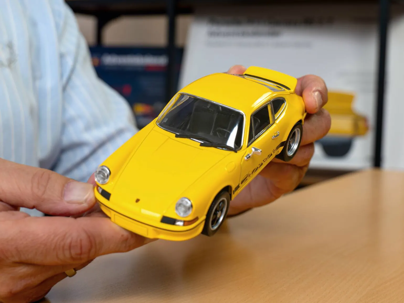 Porsche 911 Carerra RS 2.7 Julekalender