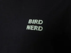 Premium T-shirt med personligt broderet tekst