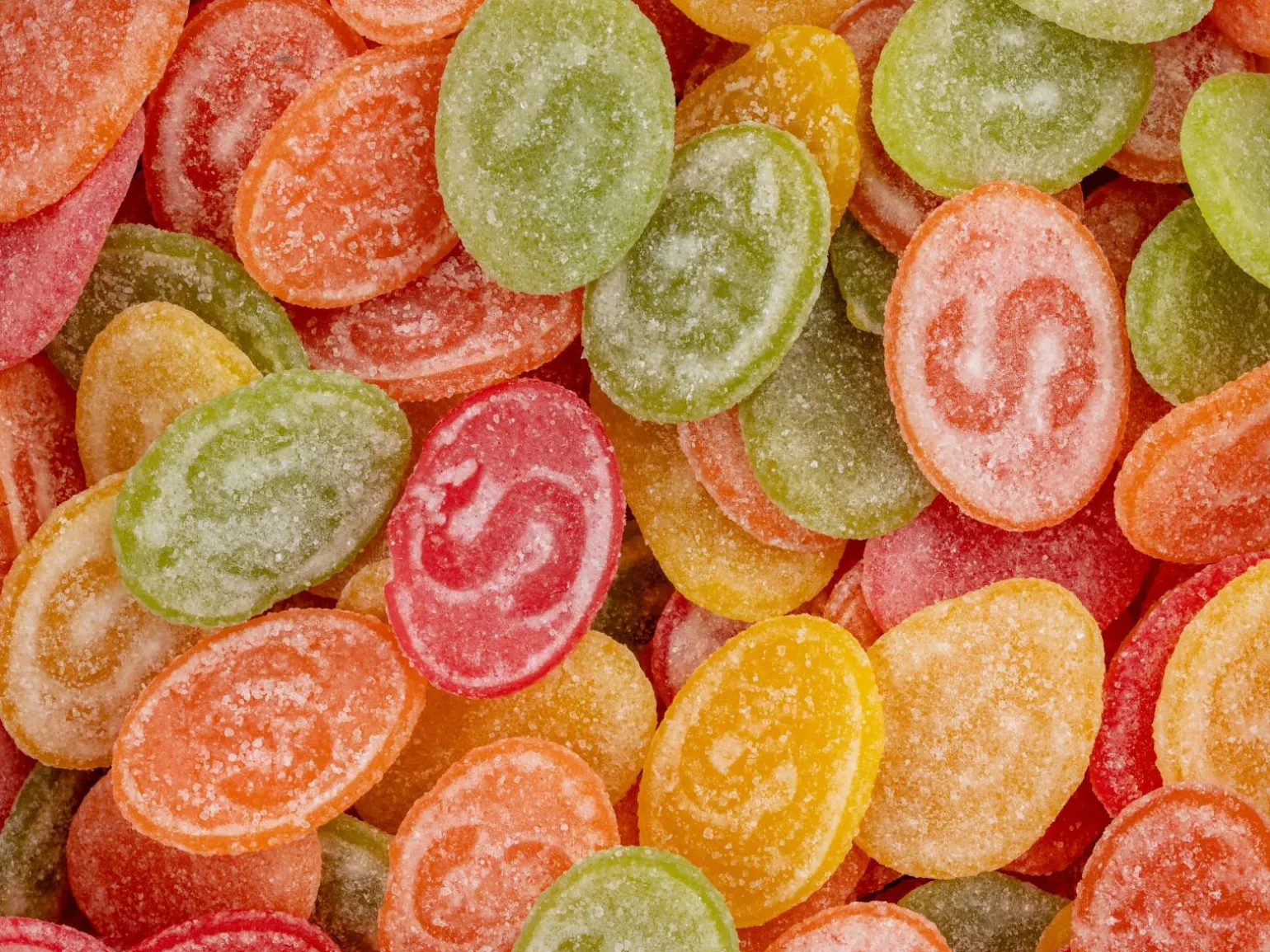 S-märke Supersurt Bland-selv slik i kasser 2 kg