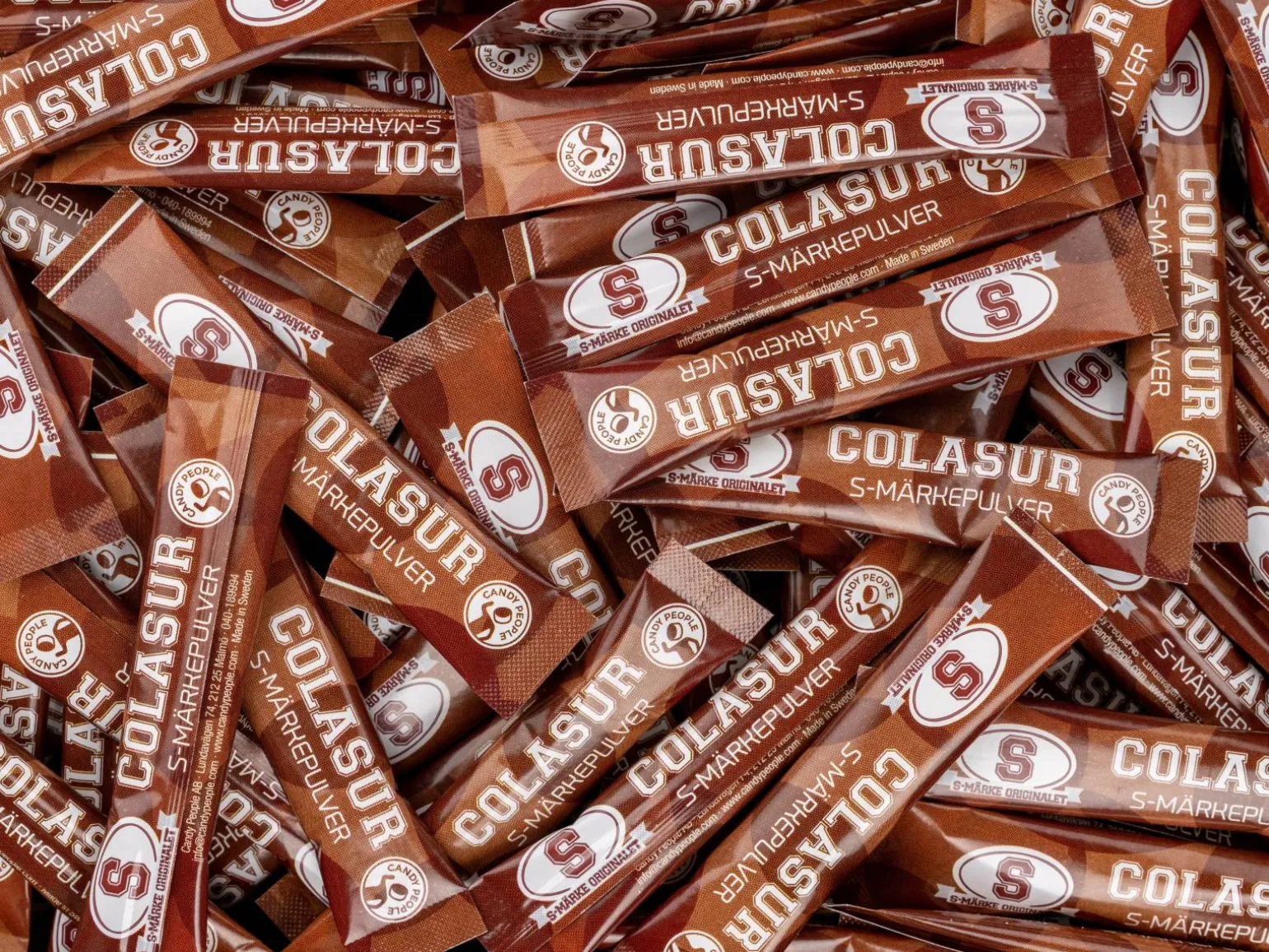 S-märke Sur Cola Pulver Bland-selv slik i kasser 2 kg