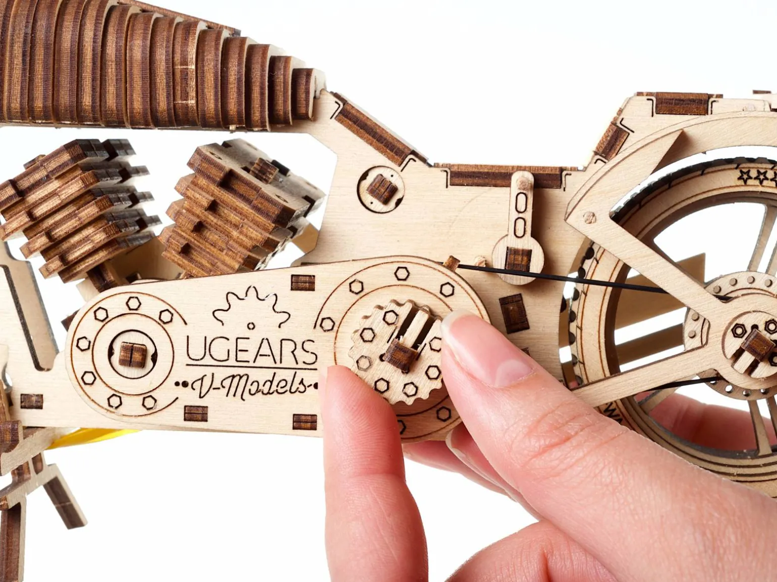 Ugears 3D-puslespil i Træ - MC
