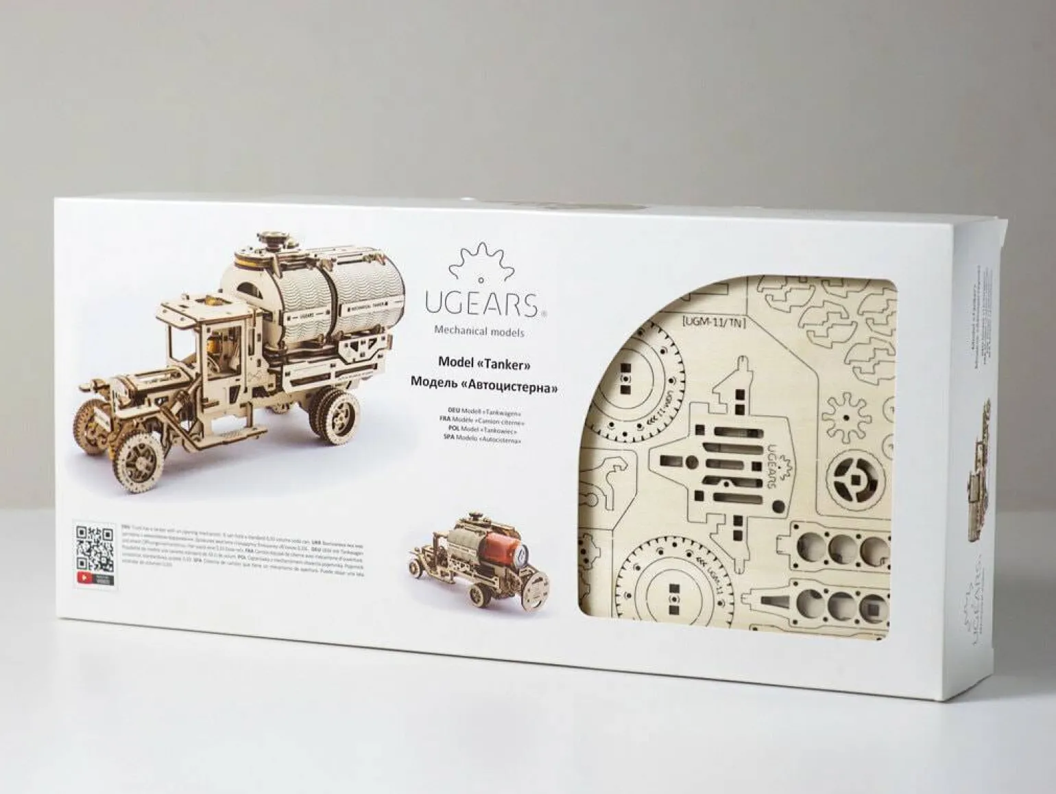 Ugears 3D-puslespil i Træ - Tankbil
