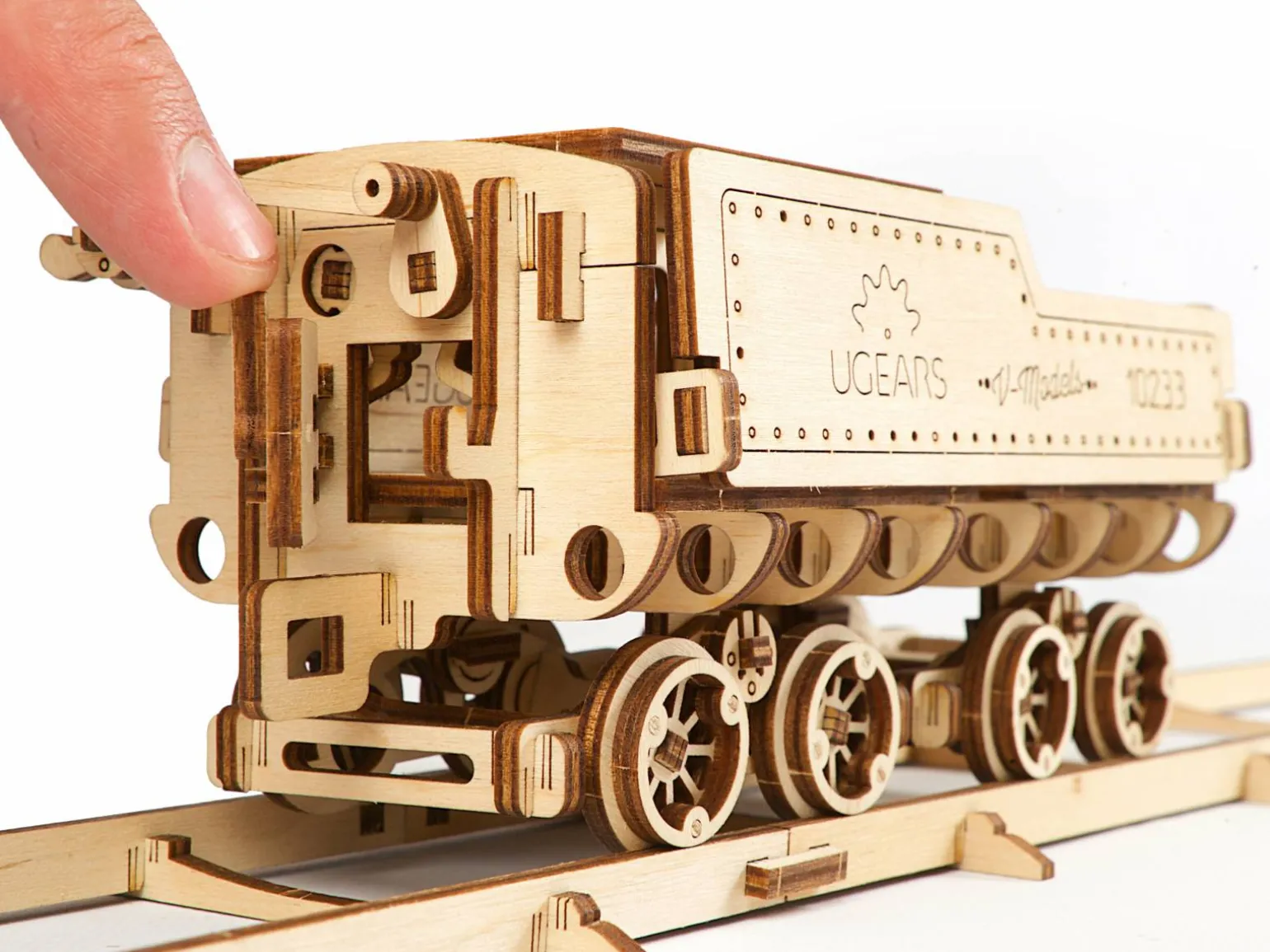 Ugears 3D-puslespil i Træ - Tog